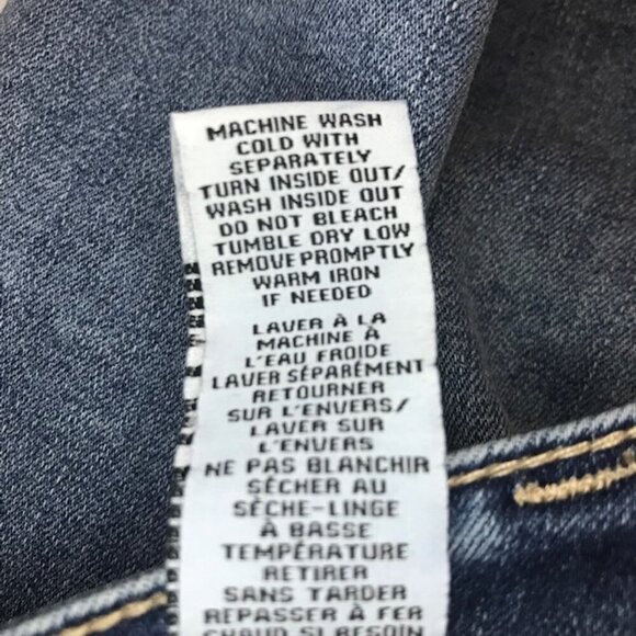 RE generation by Celebrity Pink Distressed Cuffed Mid-Rise Jean shorts Size 3/26 - Picture 7 of 8